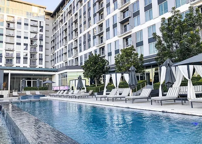 Hotel Apartment In Sandton Private Unit